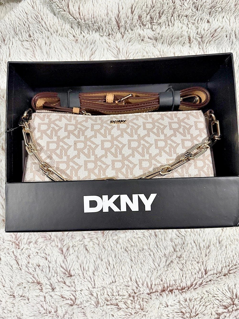 DKNY Bryant Park Demi Bag Shoulder Bag in Cream & Brown NWT